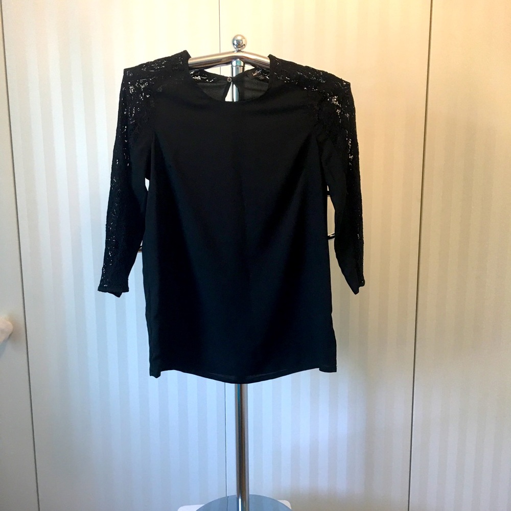 Lord & Taylor black lacy mesh shoulders and arms blouse Size XS